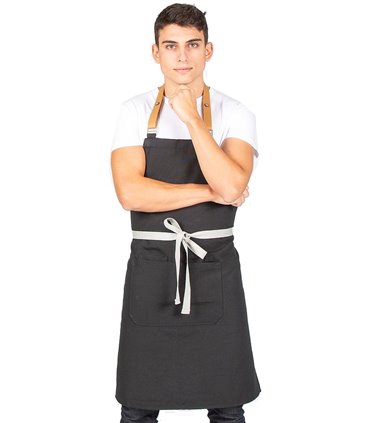 Delantal peto tirante piel negro 100009